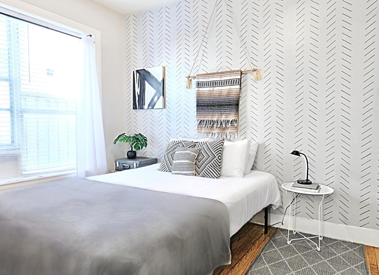 Relaxing 1 Bedroom Near Lower Greenville Free Parking Даллас Экстерьер фото