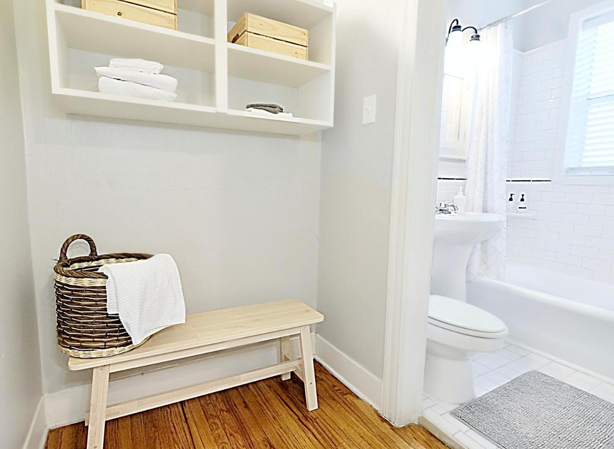 Relaxing 1 Bedroom Near Lower Greenville Free Parking Даллас Экстерьер фото